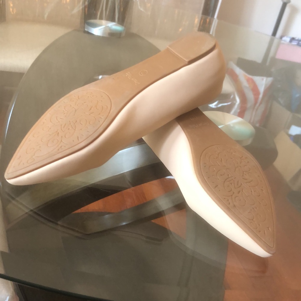 Shoes - Picture 5 of 5